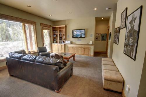 Keystone Prospectors Home 669