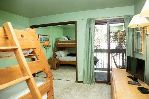 Apartamento 1078 Wild Irishman Condo