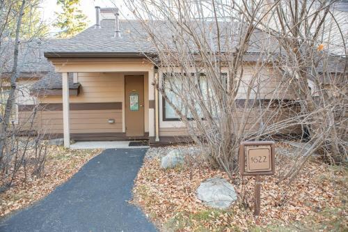 1622 Quicksilver Townhouse