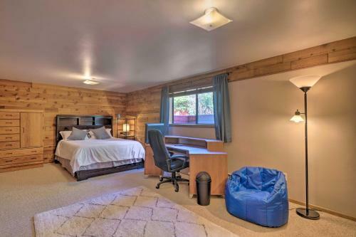 Monument House - Breweries, Hiking And Museums!