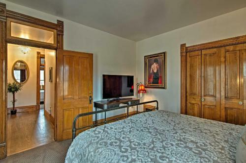 Historic Downtown Loveland Home With Private Patio!
