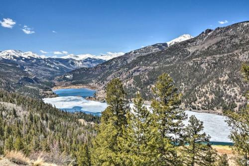 Peaceful Cabin On Lake San Cristobal With Canoe