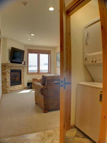 Crested Mtn North #l1 (Condos And Townhomes)