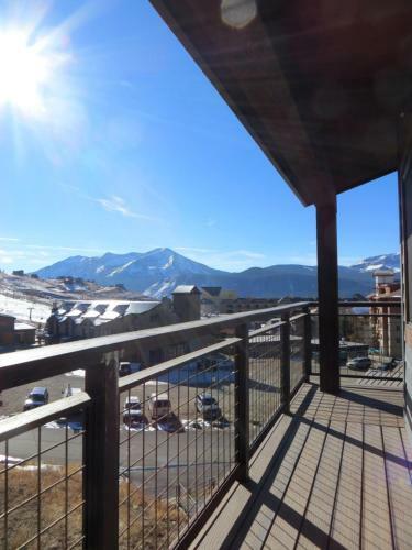 Crested Mtn North L9 (Condos And Townhomes)