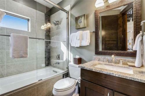 Summit Vista Home