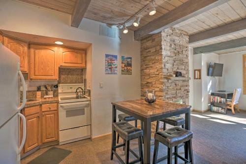 Apartamento Ski Lovers Studio With Pool And Hot Tub Access!