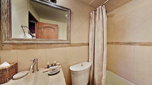 Timberline Condominiums 2 Bedroom Unit C1d