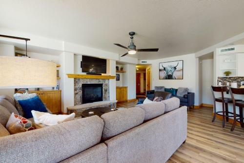 Torian Plum Creekside II