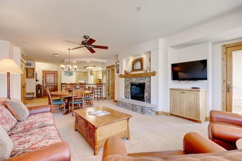 Torian Plum Creekside II