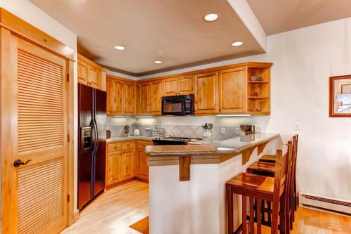 Eagle Ridge Lodge II