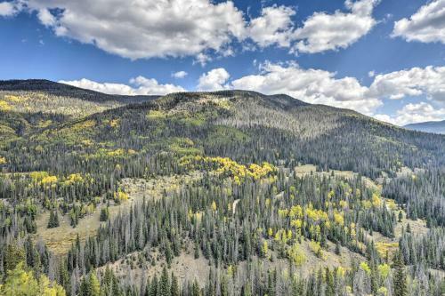 Elegant South Fork Abode Ski, Fish, And Hike!