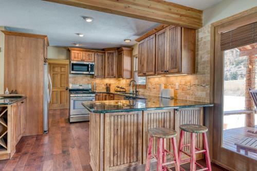 Landon Luxury