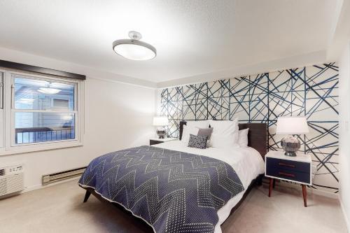 Torian Plum Plaza 507