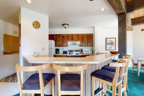 Lodge B At Steamboat II