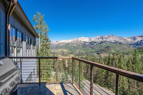 Cassidy Ridge Condos