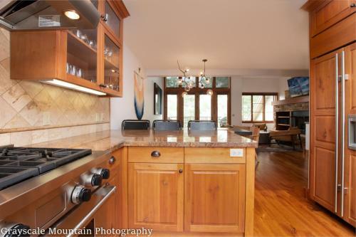 Aspen Ridge 16 - A Peakside Condominium