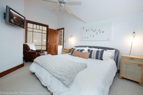 Aspen Ridge 16 - A Peakside Condominium