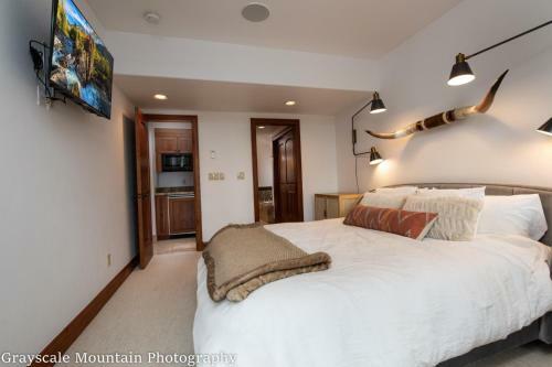 Aspen Ridge 16 - A Peakside Condominium