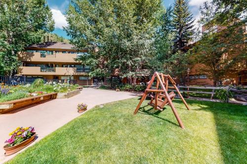 Perfect Pitkin Creek Condo