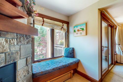 Lion Square Lodge North 284