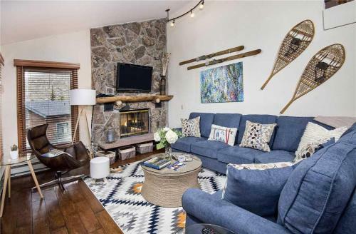 Apartamento 445 Timberfalls Court Condo