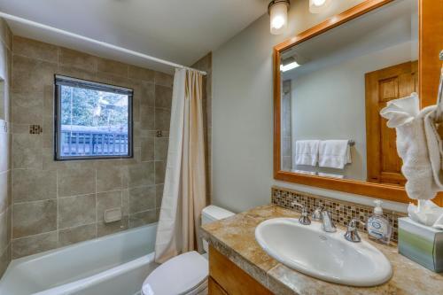 Valley Creek Getaway