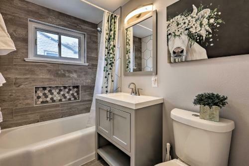 Dog-friendly Ranch Retreat About 5 Mi To Denver!