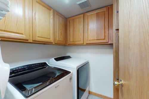 Spruce Park 4515f
