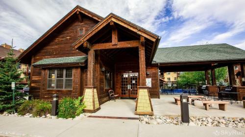 Apartamento Trailhead Lodge One Bedroom 801 Condo
