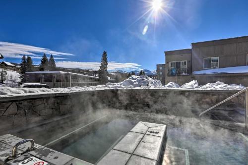Condo With View, 1 Block To Main St, 4 Mi To Ski