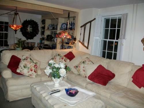 Bed & Breakfast A Meadow House