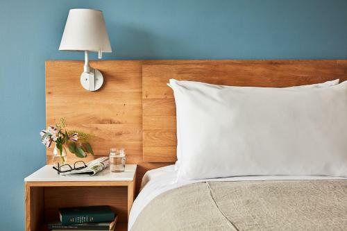 The Study At Yale, Study Hotels