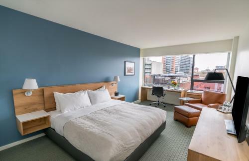 The Study At Yale, Study Hotels