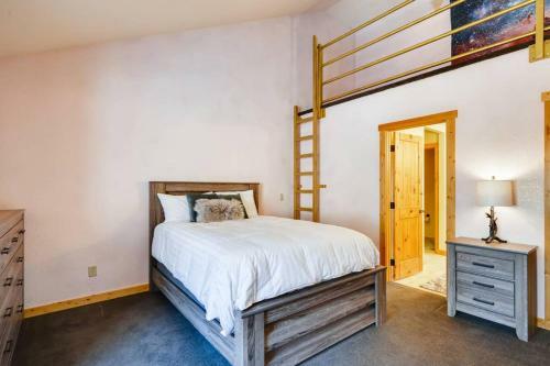 Enjoy Seclusion And Serenity At The Retreat