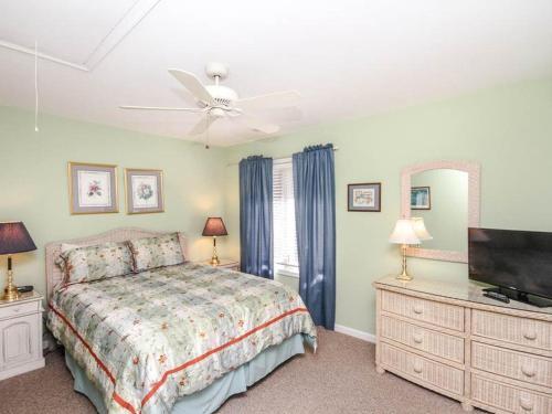 Sea Colony - 53060 Lakeshore