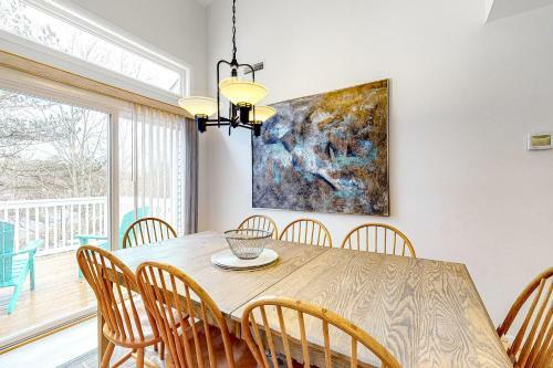Sea Colony - 53063 Lakeshore