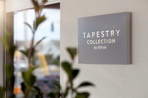 Hotel Fenwick Shores, Tapestry Collection By Hilton