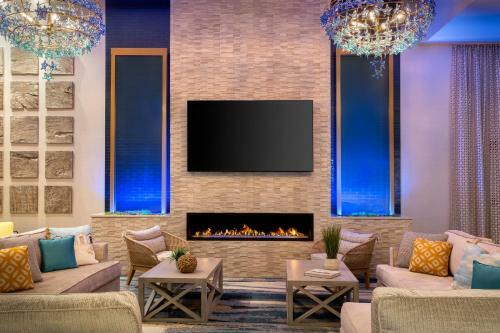 Hotel Fenwick Shores, Tapestry Collection By Hilton