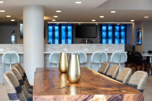 Hotel Fenwick Shores, Tapestry Collection By Hilton