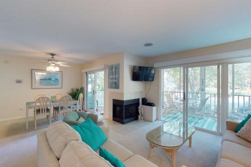 Sea Colony Tall Pines II
