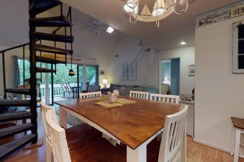 Sea Colony Round Robin III