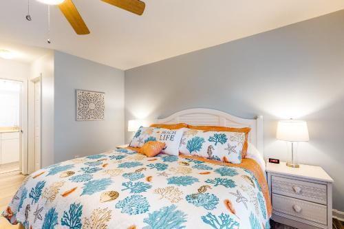 Sea Colony Sanddollar