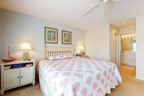 Sea Colony Cypress Lake II