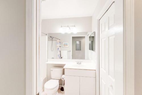 Sea Colony Whispering Pines II