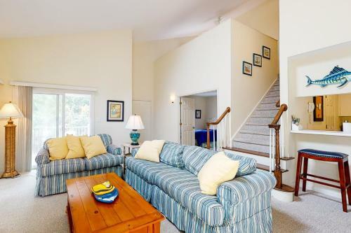 Sea Colony Whispering Pines II