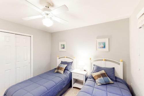 Sea Colony Whispering Pines II