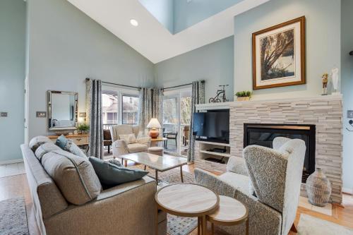 Sea Colony Whispering Pines III