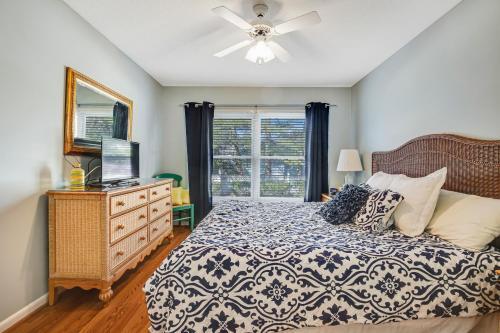 Sea Colony - Timberview 22008