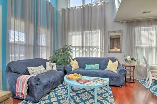 Sunny Home With Shared Pool 4 Mi To Beach And Boardwalk!