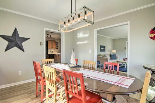 Newly Renovated Home About 3 Mi To Bethany Beach!